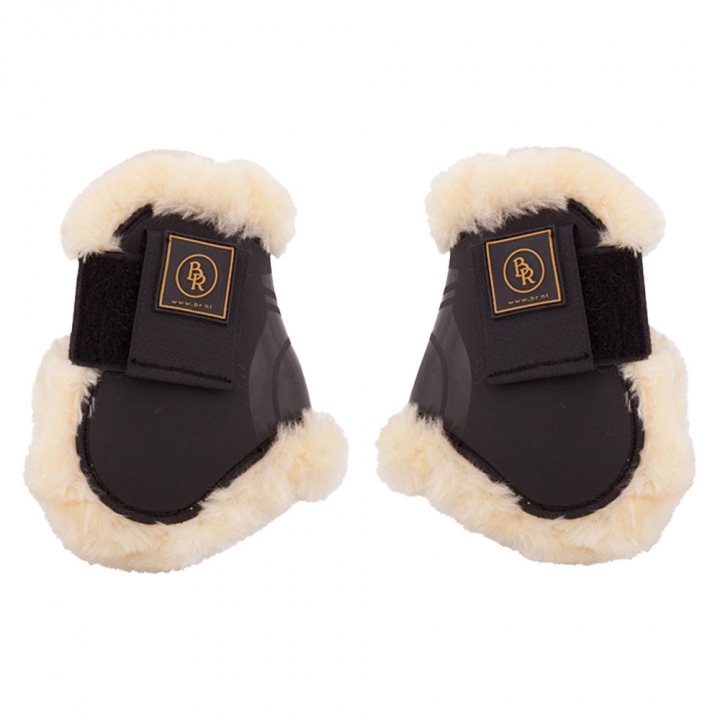 Ochraniacze skokowe tył Snuggle Synthetic Sheepskin Czarne w grupie Sprzęt dla konia / Ochrona nóg / Ochraniacze skokowe tył przy Equinest (296107BANAT)