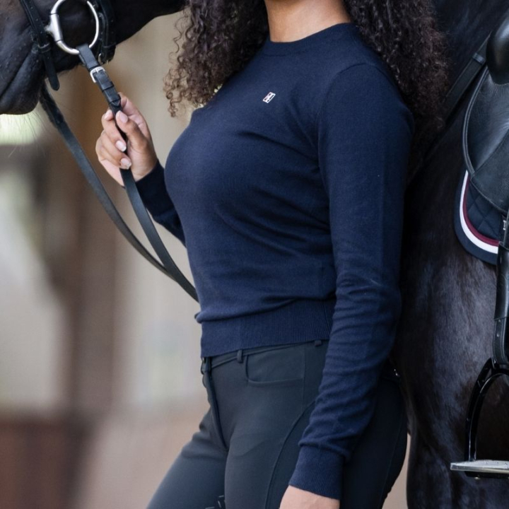 Sweter Classic O-Neck Pullover Granatowy w grupie Odzież jeździecka / Swetry i Bluzy przy Equinest (3117760201011NA_r)