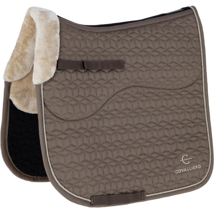 Czaprak ujeżdżeniowy Soft Brązowy w grupie Sprzęt dla konia / Czapraki / Czapraki ujeżdżeniowe przy Equinest (3233132BR_r)