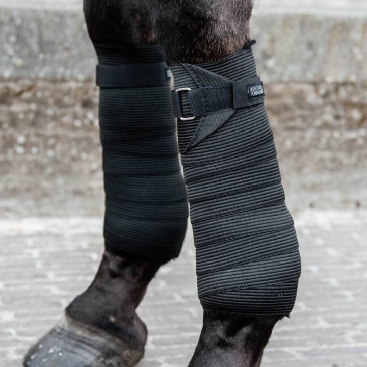 Owijki Polar Fleece & Elastic Czarne w grupie Sprzęt dla konia / Ochrona nóg / Owijki przy Equinest (42106BA)