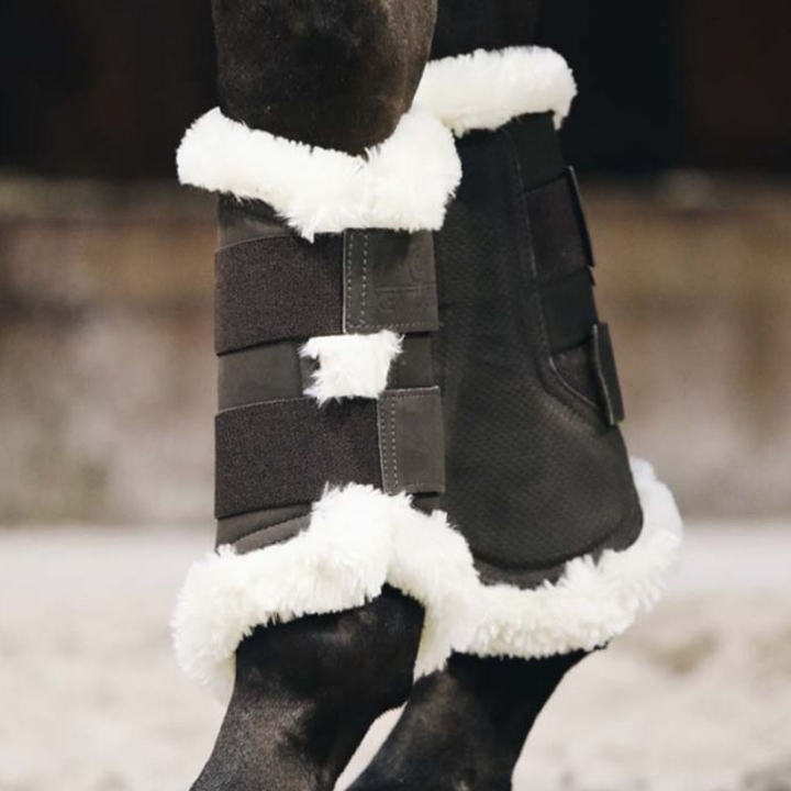 Ochraniacze treningowe Air brązowe w grupie Sprzęt dla konia / Ochrona nóg / Ochraniacze ujeżdżeniowe i treningowe przy Equinest (42309Br_r)