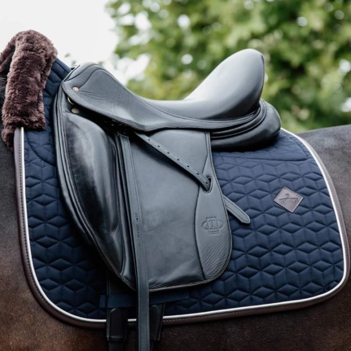 Czaprak ujeżdżeniowy Skin Friendly Granatowy w grupie Sprzęt dla konia / Czapraki / Czapraki ujeżdżeniowe przy Equinest (4246803DRNA_r)