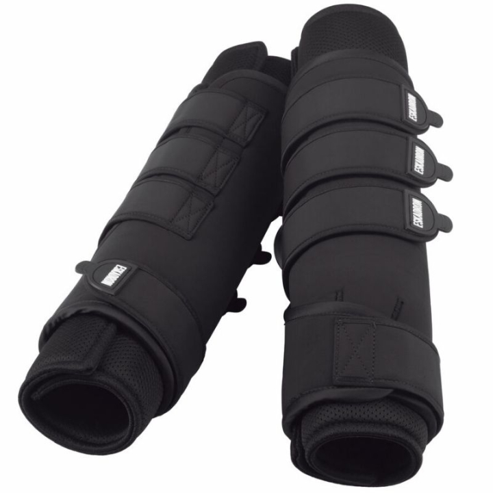 Ochraniacze stajenne Pro Czarne w grupie Sprzęt dla konia / Ochrona nóg / Ochraniacze transportowe i stajenne przy Equinest (65100062BA_r)