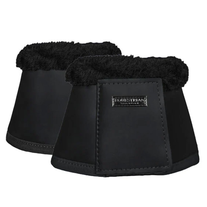 Kaloszki ES Faux Fur All Black w grupie Sprzęt dla konia / Ochrona nóg / Kaloszki przy Equinest (734020643168BABA_r)