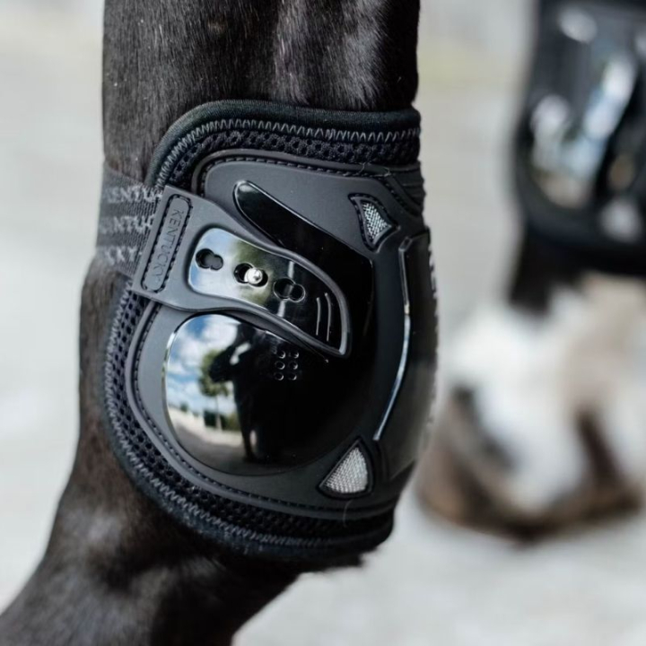 Ochraniacze skokowe tył Moon Air Czarne w grupie Sprzęt dla konia / Ochrona nóg / Ochraniacze skokowe tył przy Equinest (8820201MBA_r)