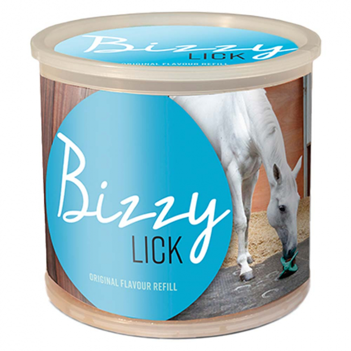 Lizawka Bizzy Lick Original Refill 1kg w grupie Suplementy / Suplementy dla koni / Lizawki przy Equinest (LIKBIZORX8-1000)