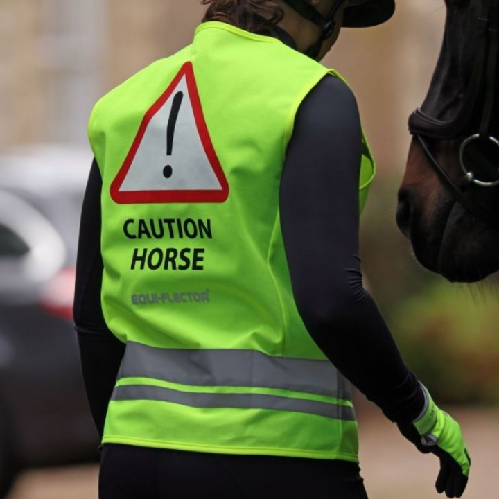 Kamizelka odblaskowa Dzieci/Junior Caution Horse Żółta w grupie Sprzęt dla jeźdźca / Odblaski i refleksy przy Equinest (SH1058142XSYE_r)