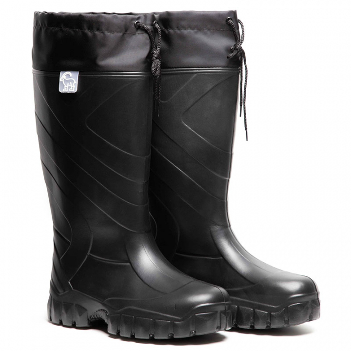 Buty zimowe Classic Czarne w grupie Obuwie i czapsy / Oficerki zimowe przy Equinest (W100000BA)