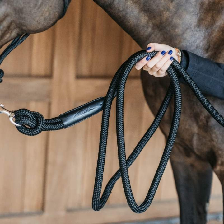 Uwiąz 3,7m Working Collection Czarny w grupie Sprzęt dla konia / Uwiązy / Uwiązy nylonowe i bawełniane przy Equinest (WO10DBLBA)