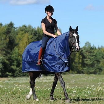 Kurtka przeciwdeszczowa granatowa