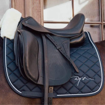Czaprak ujeżdżeniowy Skin Friendly Vegan Sheepskin Granatowy