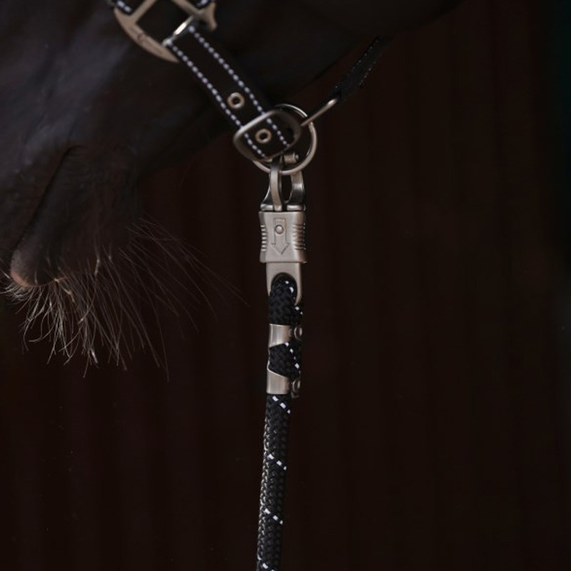 Uwiąz Reflective Panic Snap Czarny