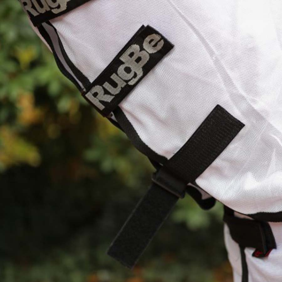 Derka przeciw owadom Be SuperFly z odpinanym kapturem Biała