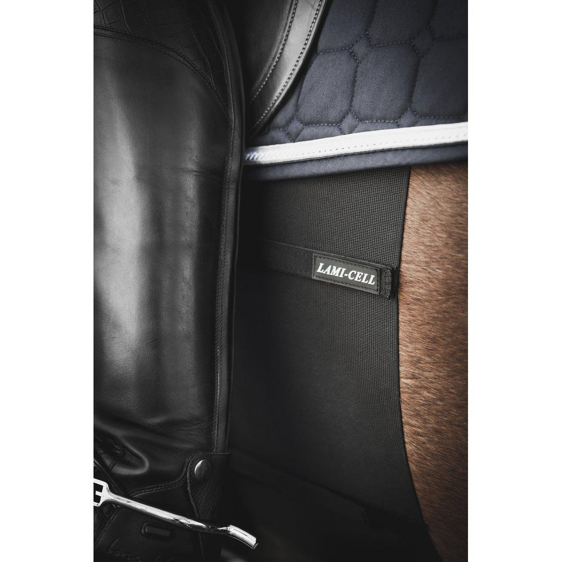 Pas chroniący przed otarciami Czarny