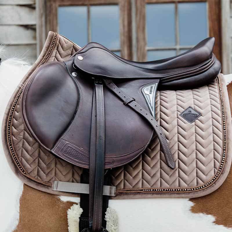 Czaprak Velvet Pearls Beżowy