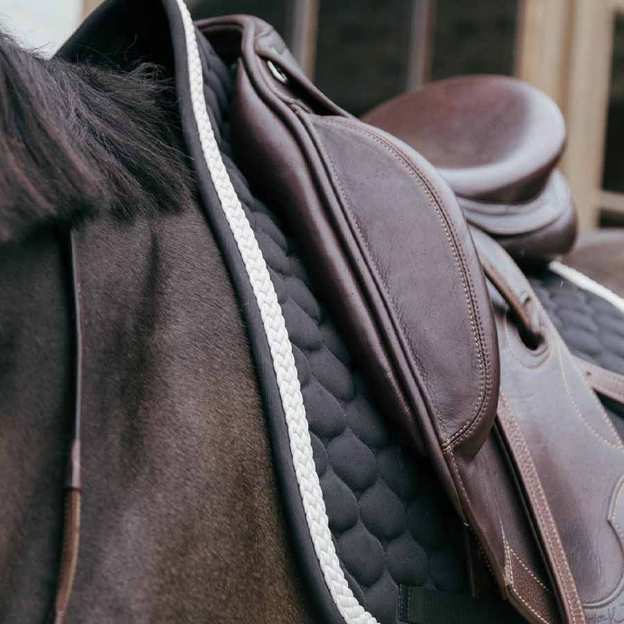 Czaprak ujeżdżeniowy Plaited Cord Czarny