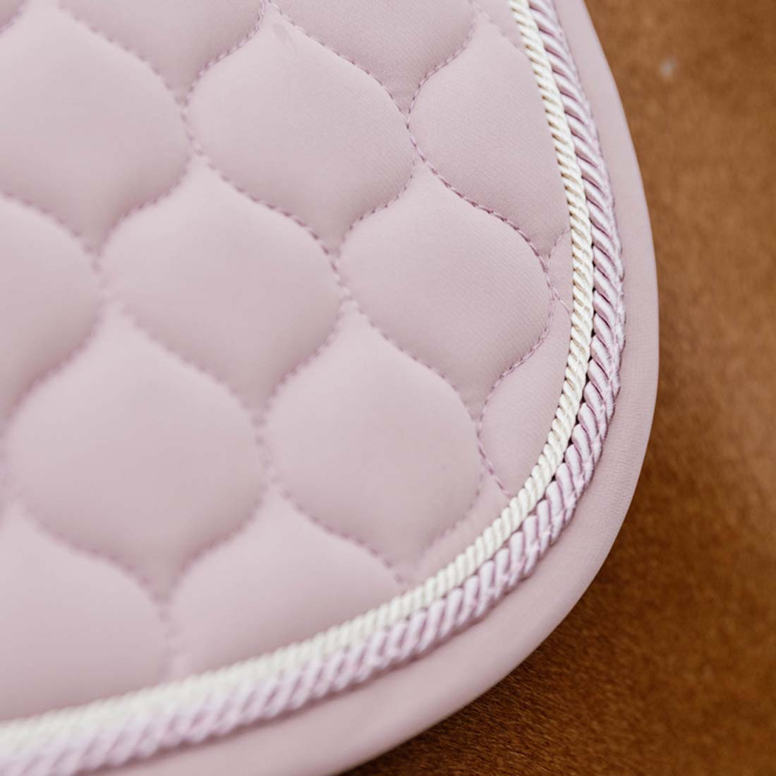 Czaprak Onion Quilt Rubber Logo Jasny Róż