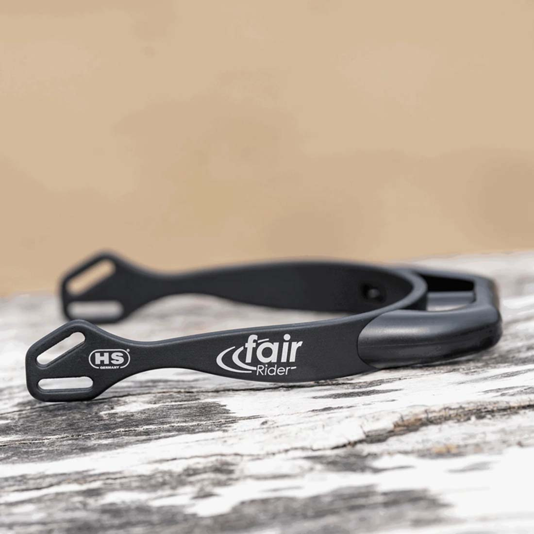 Ostrogi fairRider 20mm Round Flattened Czarne