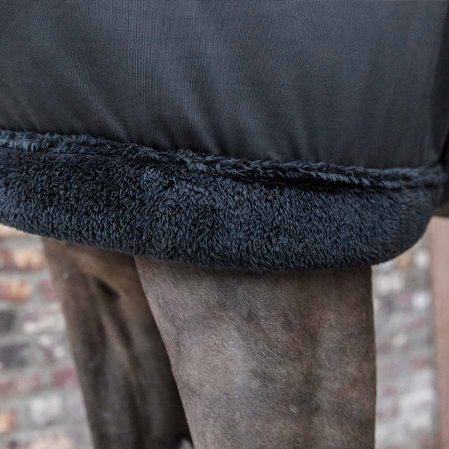 Ochraniacz na łopatki Fauxfur Czarny