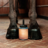 Olej do kopyt Shine Czarny 500ml Olej do kopyt Shine Czarny 500ml