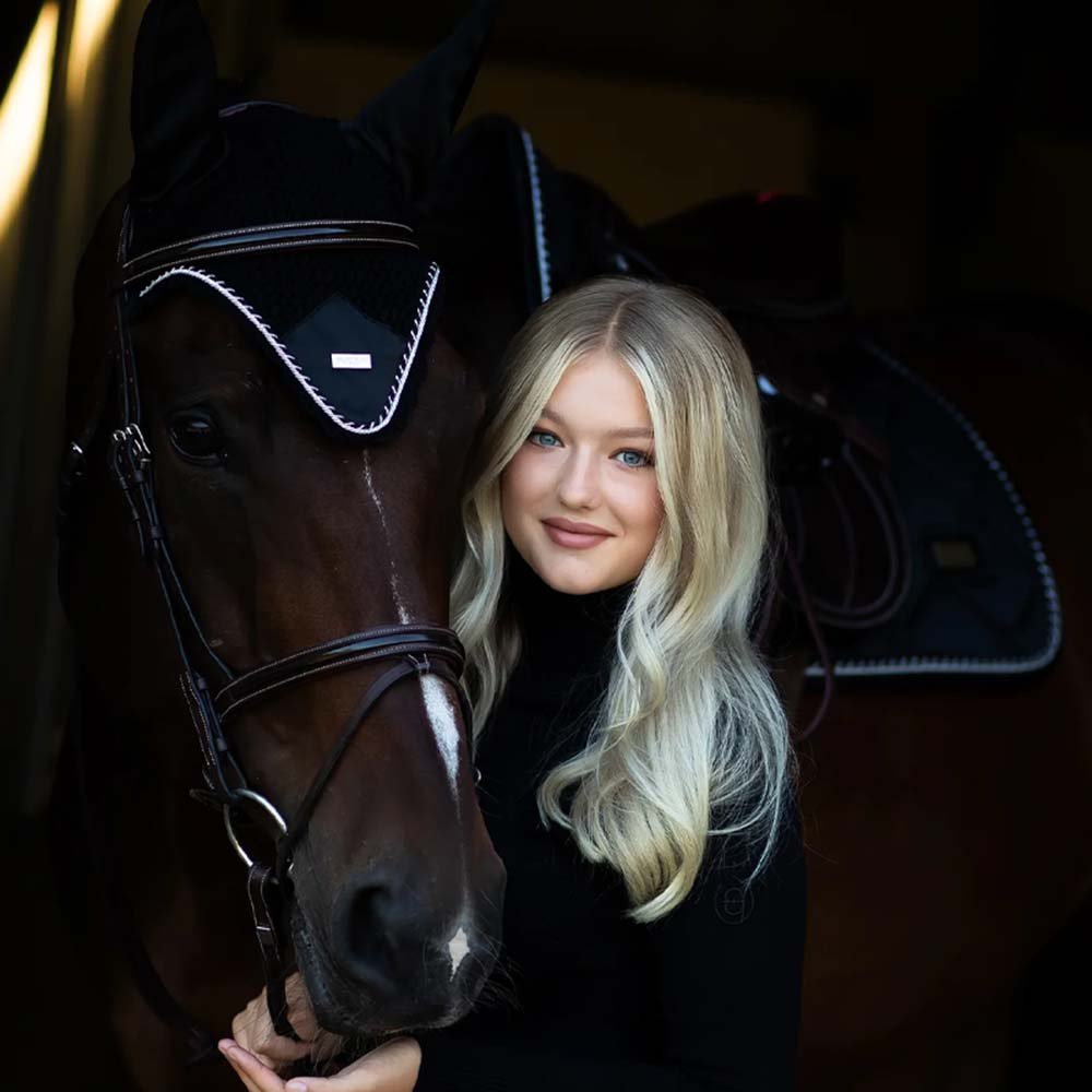 Czaprak ES Black Edition