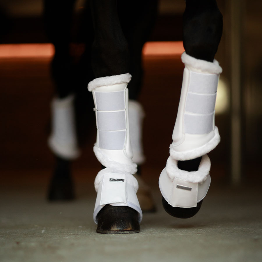 Ochraniacze treningowe ES Faux Fur White Silver