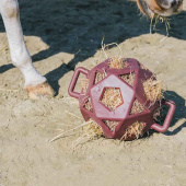 Piłka na siano Relax Play & Hay Bordowa Piłka na siano Relax Play & Hay Bordowa