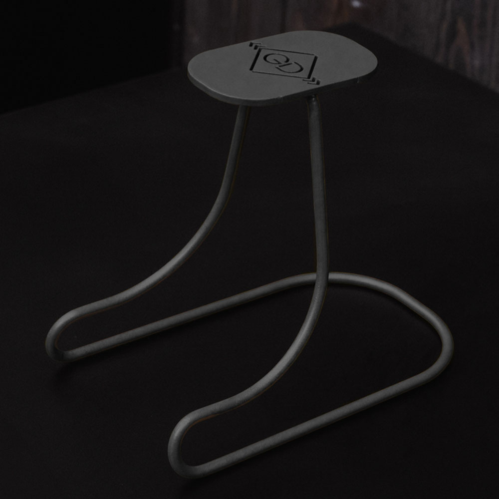 Wieszak na kask Steel Hook Czarny