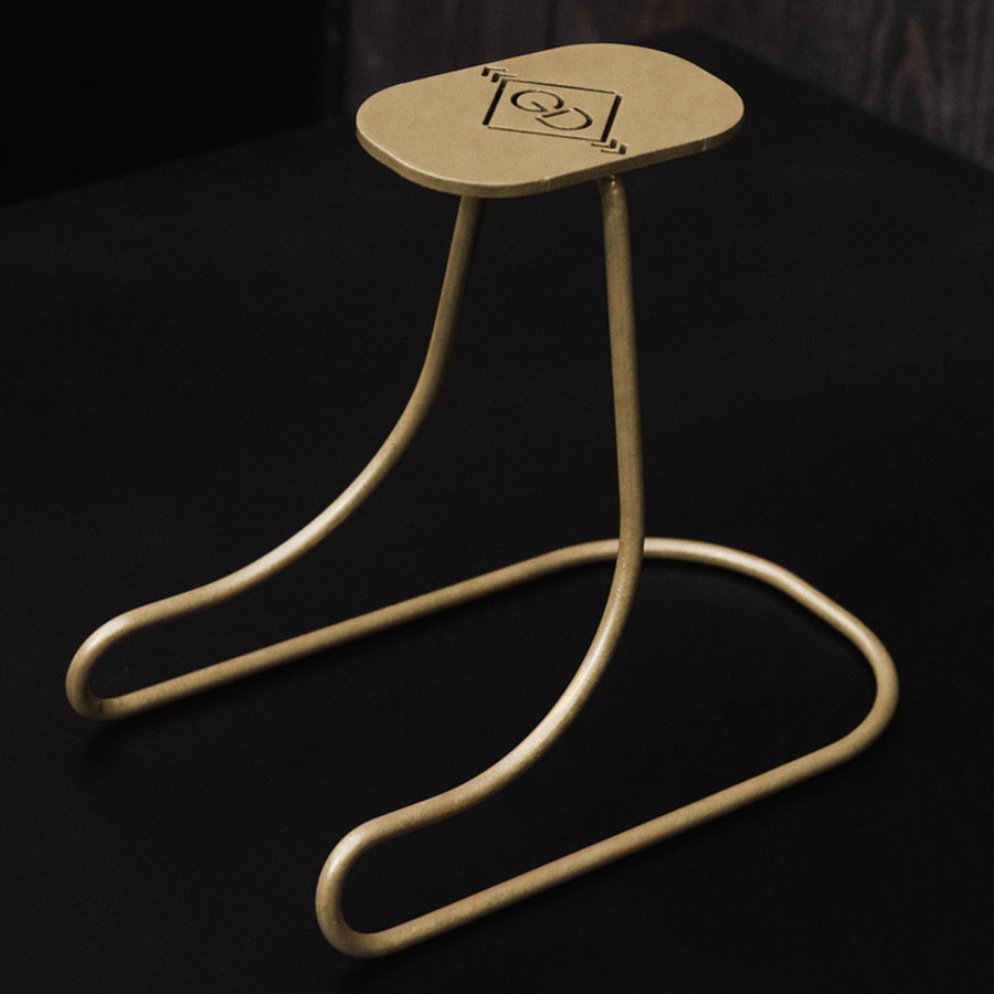 Wieszak na kask Steel Hook Złoty