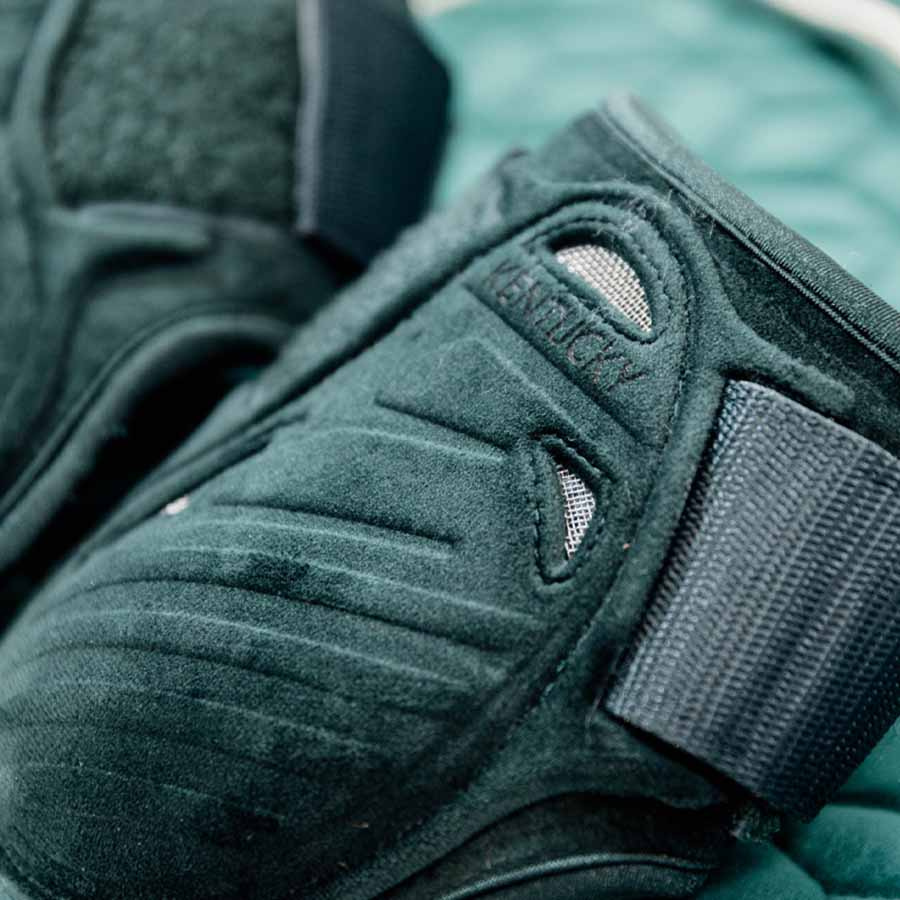 Ochraniacze skokowe tył Young Velvet Ciemna zieleń