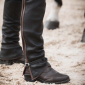 Długie skórzane czapsy Czarne Długie skórzane czapsy Czarne