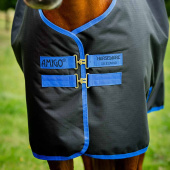 Derka przeciwdeszczowa Amigo Ripstop 900 Original 50g Fleece Lined Czarno/Niebieska Derka przeciwdeszczowa Amigo Ripstop 900 Original 50g Fleece Lined Czarno/Niebieska