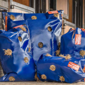 Siatka na siano HayPlay Zipperbag XL Granatowa Siatka na siano HayPlay Zipperbag XL Granatowa