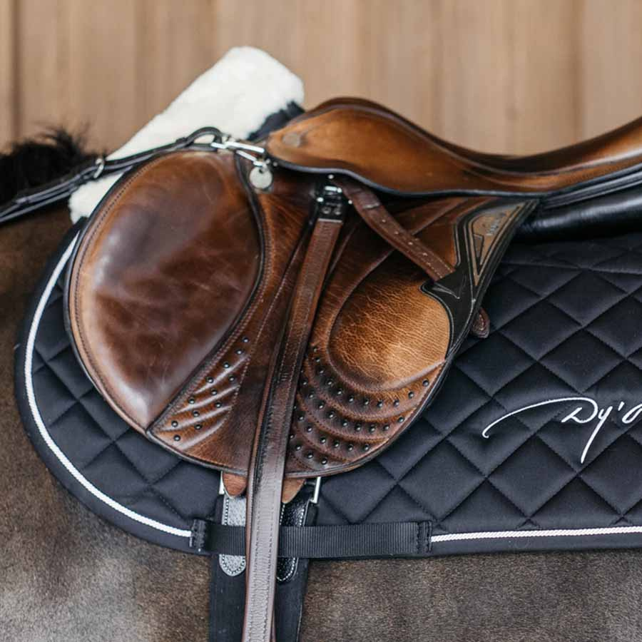 Czaprak Skin Friendly Vegan Sheepskin Czarny