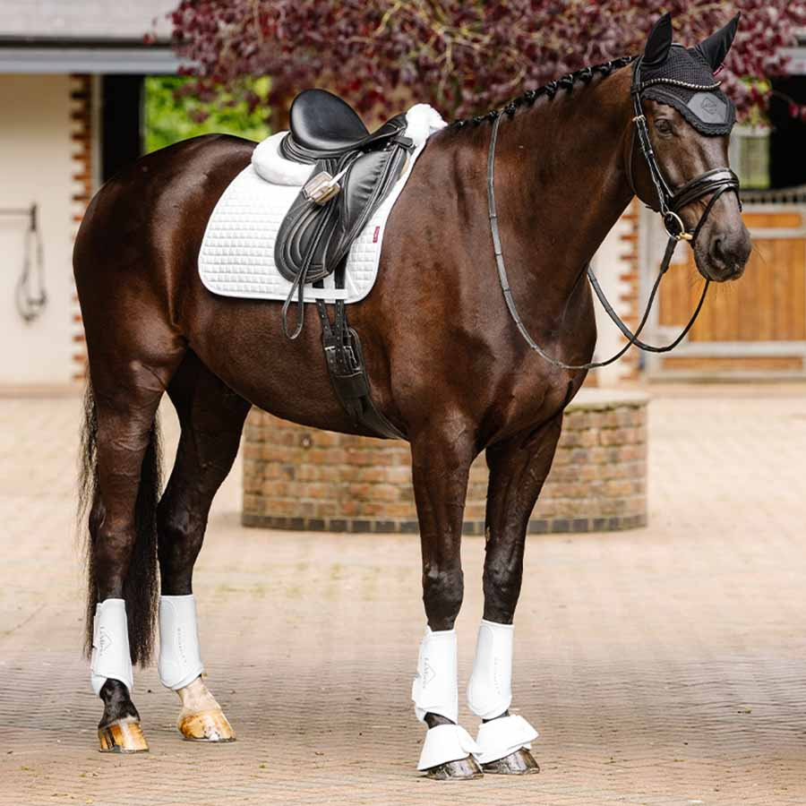 Czaprak ujeżdżeniowy Suede Square Czarny