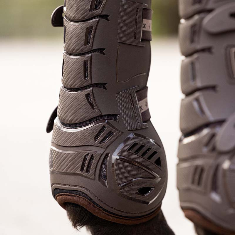 Ochraniacze skokowe przód Motion Cool Brązowe