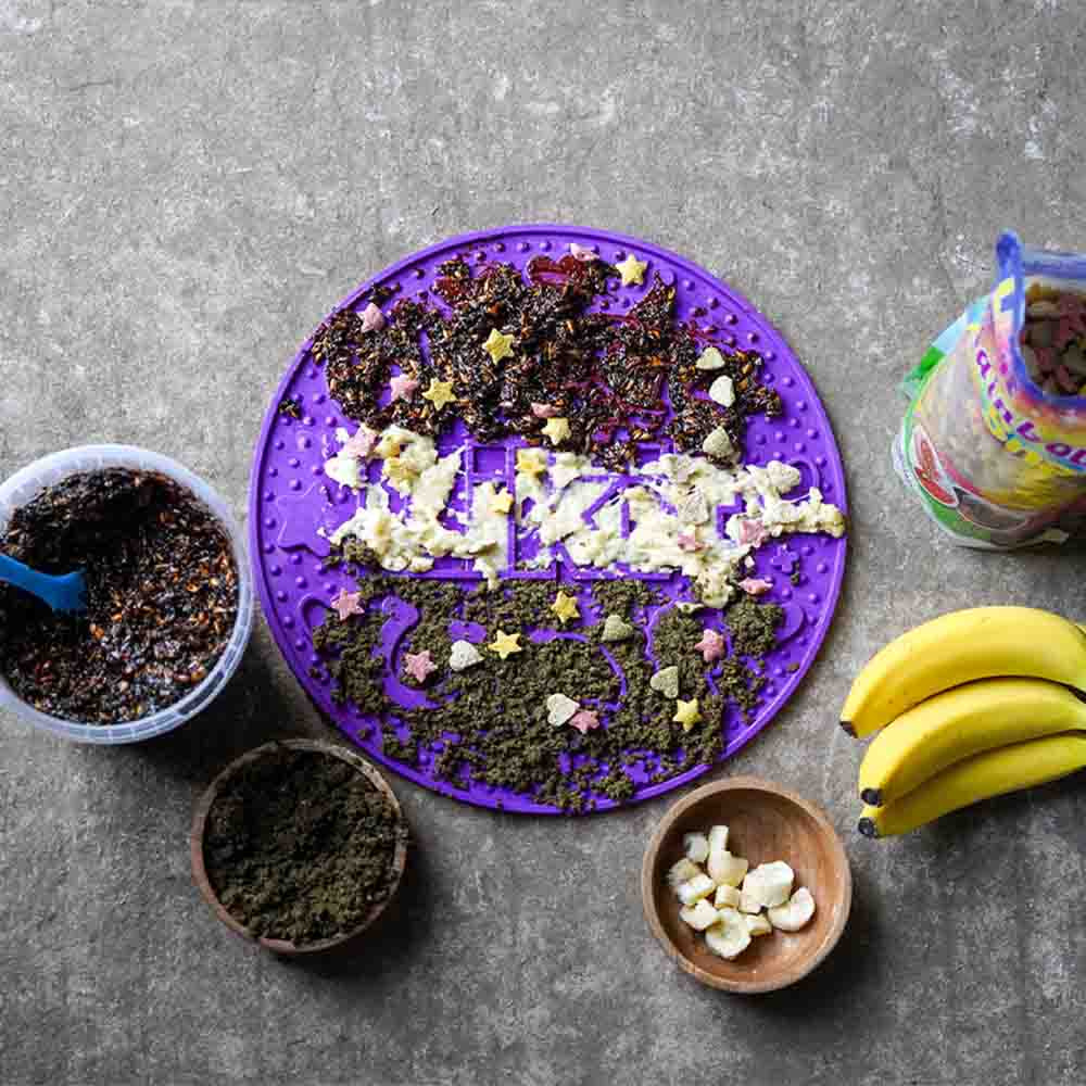 Mata do lizania Graze Maze Mata Lick Poziom 1 Fioletowa