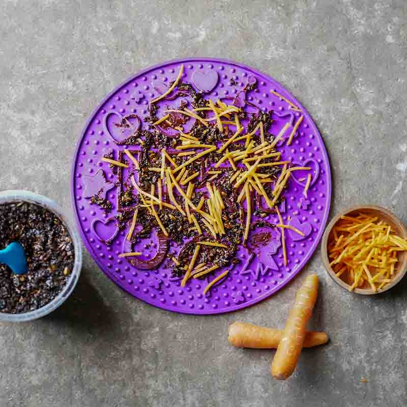 Mata do lizania Graze Maze Mata Lick Poziom 1 Fioletowa